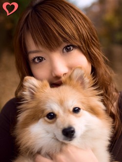 【モテ写】　愛犬の目と自分の目。4つの目が写真を面白くしています。